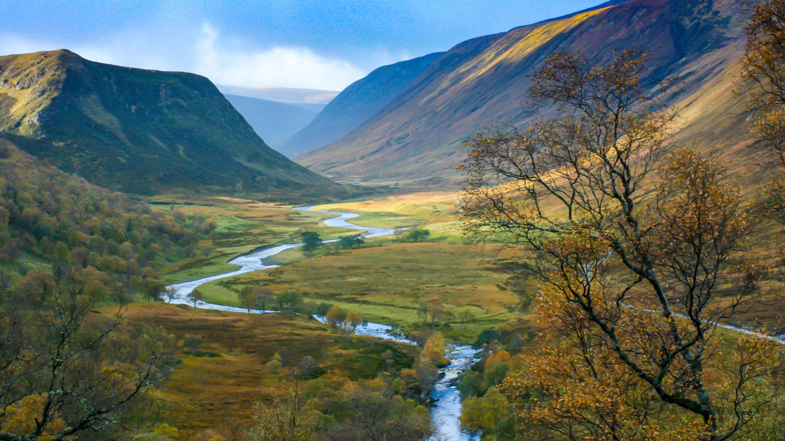 Wilderness-based Leadership Retreats for Change Makers